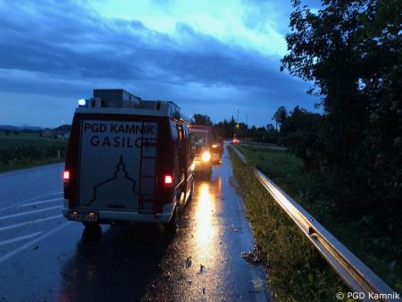 Nočno neurje v Kamniku ni povzročilo večje škode (2)